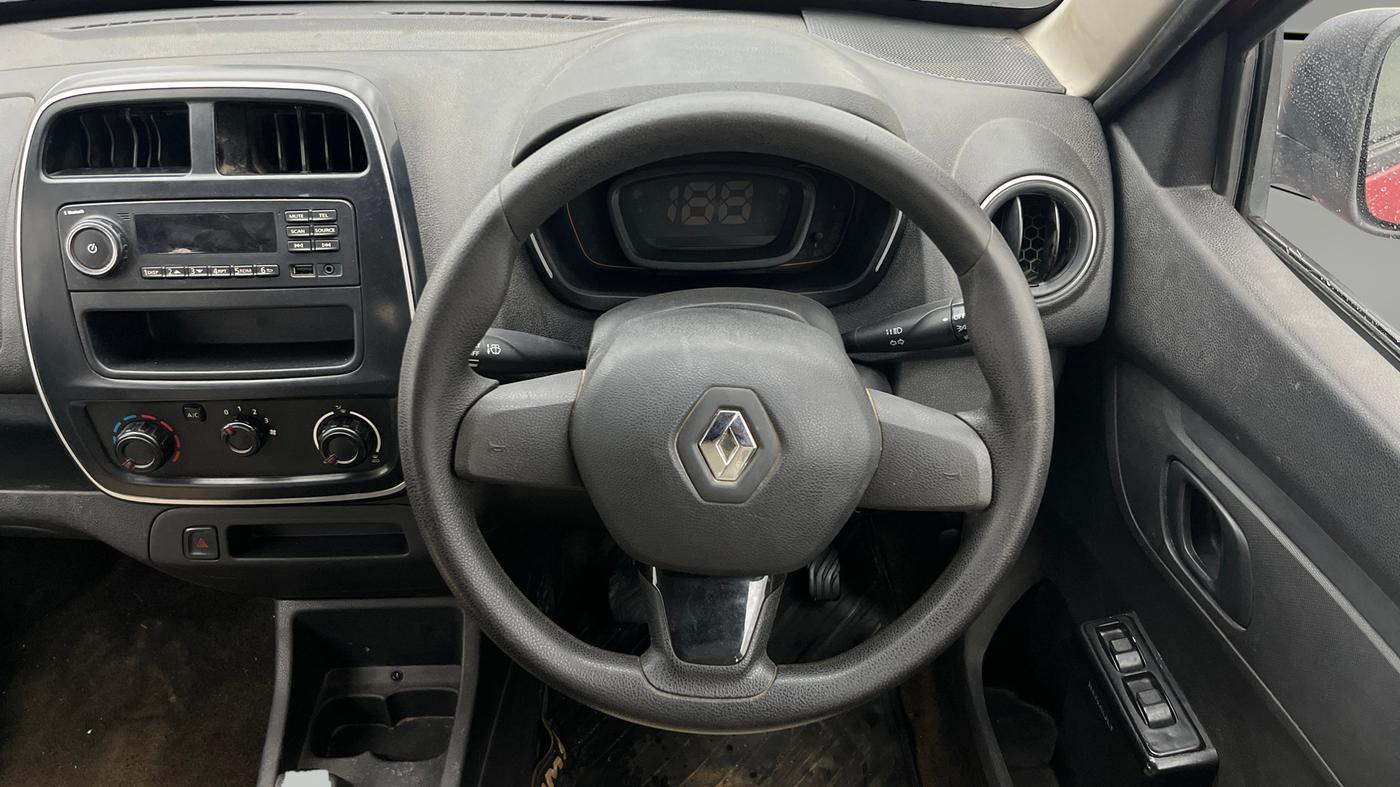 2017 Renault Kwid RXL, Petrol, Manual, 45,156 km, Steering Wheel Close Up