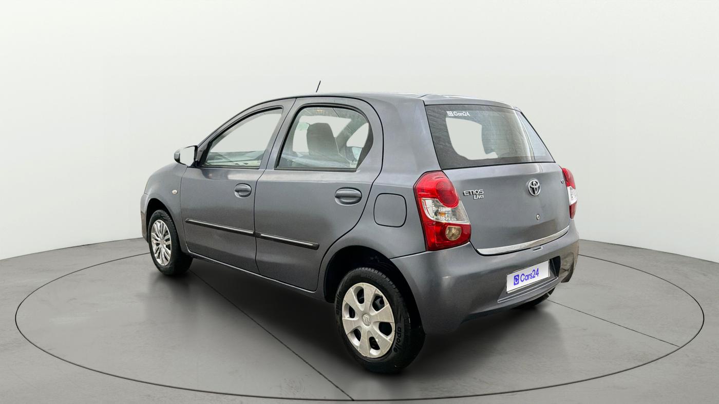 2015 Toyota Etios Liva G, Petrol, Manual, 52,006 km, Left Back Diagonal