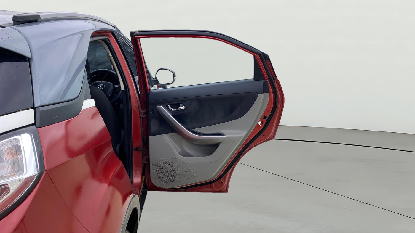 2018 Tata NEXON XZ PLUS PETROL, Petrol, Manual, 47,216 km, RHS Rear Door
