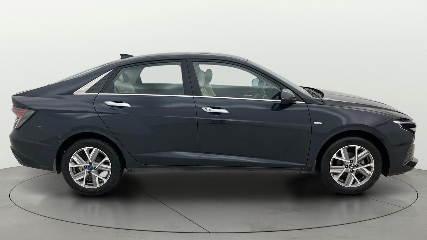 2023 Hyundai Verna  SX 1.5 MPI IVT, Petrol, Automatic, 14,186 km, Right Side View