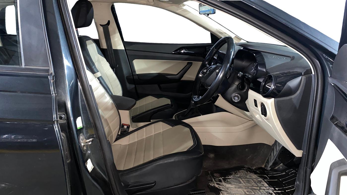 2022 Skoda SLAVIA AMBITION 1.0L TSI AT, Petrol, Automatic, 37,393 km, Right Side Front Door Cabin