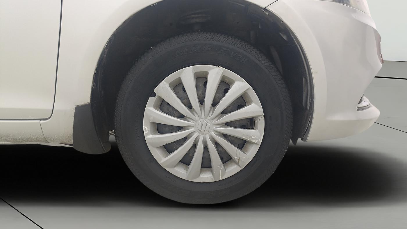 2016 Maruti Swift Dzire VXI, Petrol, Manual, 34,534 km, Right Front Wheel