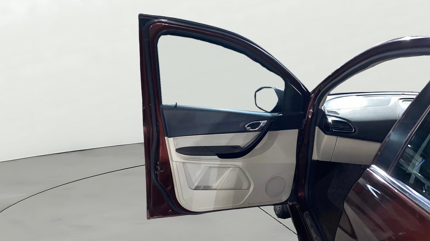 2022 Tata TIGOR XZ PLUS CNG, CNG, Manual, 42,168 km, LHS Front Door