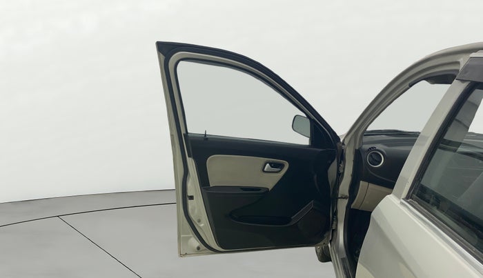 2020 Maruti Alto LXI CNG, CNG, Manual, 75,230 km, LHS Front Door