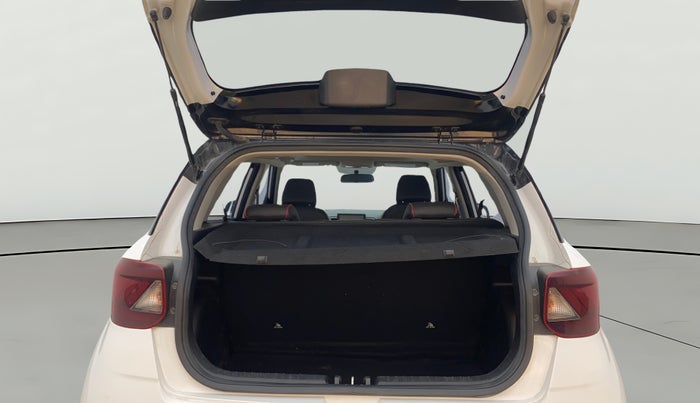 2020 Hyundai VENUE SX 1.0 TURBO IMT, Petrol, Manual, 71,988 km, Boot Open Zoomed View