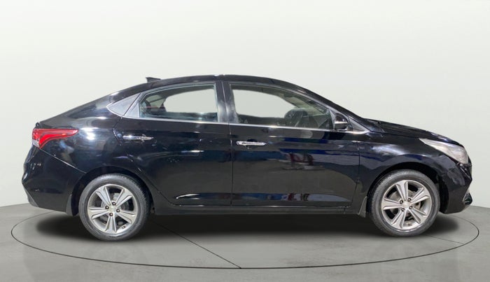2018 Hyundai Verna 1.6 VTVT SX O, Petrol, Manual, 29,011 km, Right Side View