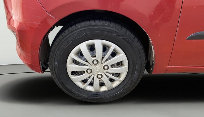 2013 Hyundai Grand i10 MAGNA 1.2 KAPPA VTVT, Petrol, Manual, 42,889 km, Left Front Wheel