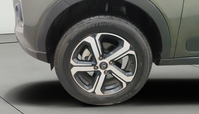 2021 Tata NEXON XZA PLUS SUNROOF PETROL, Petrol, Automatic, 22,944 km, Left Front Wheel