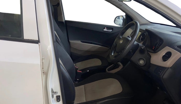 2017 Hyundai Grand i10 SPORTZ (O) AT 1.2 KAPPA VTVT, Petrol, Automatic, 39,461 km, Right Side Front Door Cabin