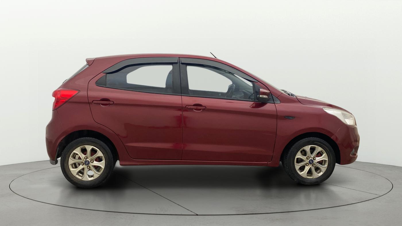 2017 Ford New Figo TITANIUM1.5 DIESEL, Diesel, Manual, 99,176 km, Right Side View
