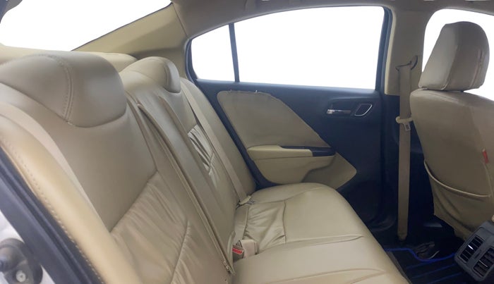 2017 Honda City 1.5L I-VTE V CVT, Petrol, Automatic, 54,125 km, Right Side Rear Door Cabin