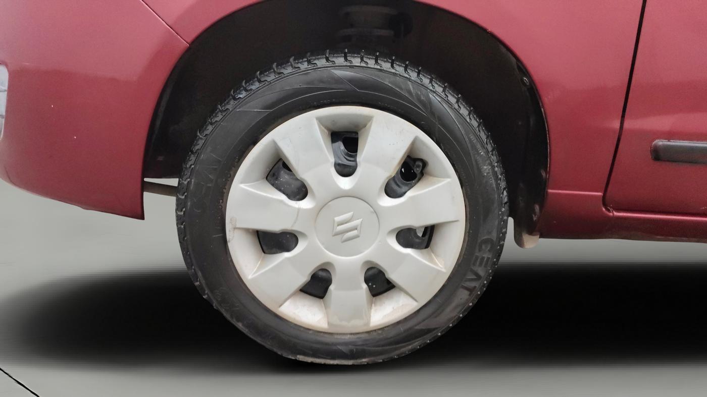 2013 Maruti Alto K10 VXI, Petrol, Manual, 60,033 km, Left Front Wheel