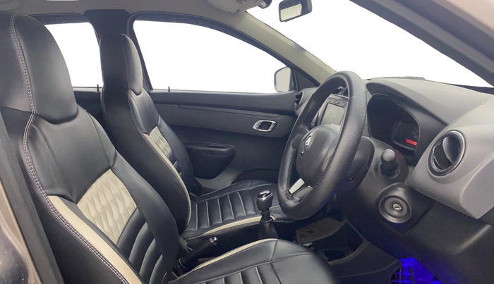 2019 Renault Kwid RXT 1.0 (O), Petrol, Manual, 14,588 km, Right Side Front Door Cabin