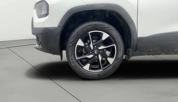 2023 Tata PUNCH CREATIVE  MT, Petrol, Manual, 72,599 km, Left Front Wheel