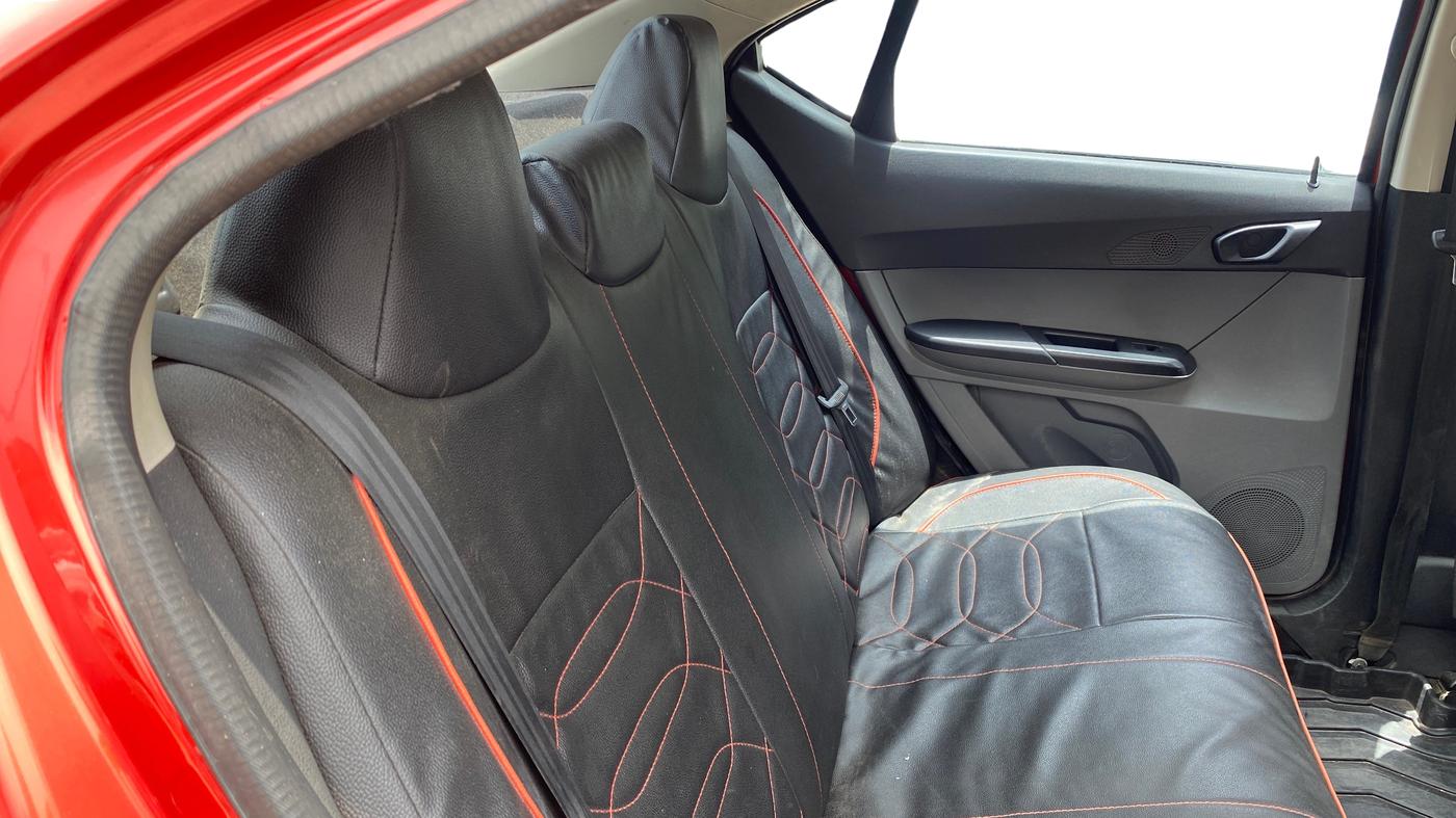 2018 Tata TIGOR XM PETROL, CNG, Manual, 92,069 km, Right Side Rear Door Cabin