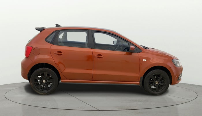 2014 Volkswagen Polo HIGHLINE1.2L, Petrol, Manual, 1,12,625 km, Right Side View