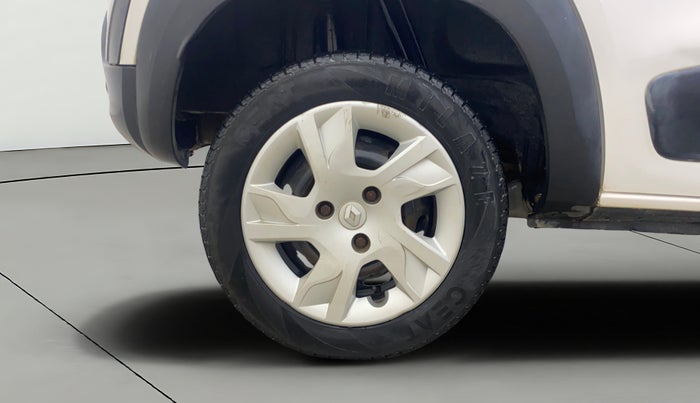 2016 Renault Kwid 1.0 MARVEL CAPTAIN AMERICA EDITION, Petrol, Manual, 61,545 km, Right Rear Wheel