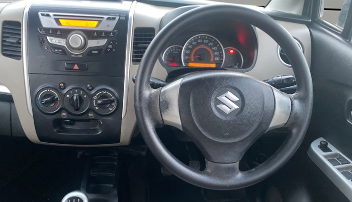 2016 Maruti Wagon R 1.0 VXI, Petrol, Manual, 1,45,459 km, Steering Wheel Close Up