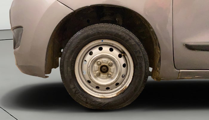 2014 Maruti Wagon R 1.0 LXI, Petrol, Manual, 88,569 km, Left Front Wheel