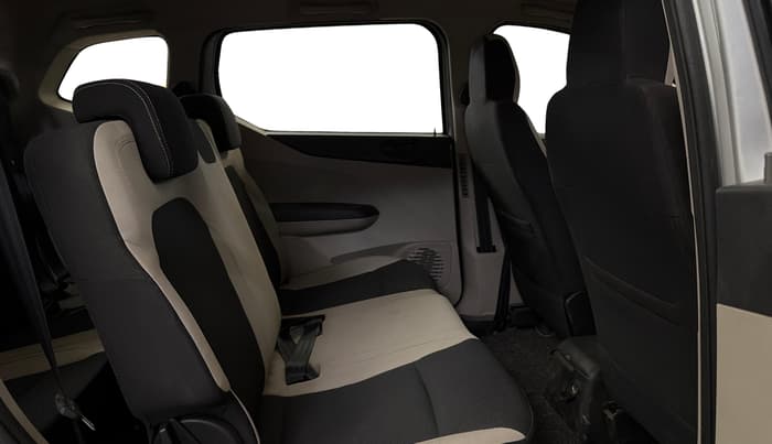 2019 Renault TRIBER RXT, Petrol, Manual, 17,775 km, Right Side Rear Door Cabin