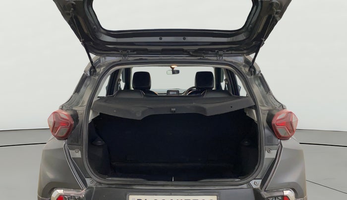 2022 Tata PUNCH PURE MT, Petrol, Manual, 42,135 km, Boot Open Zoomed View