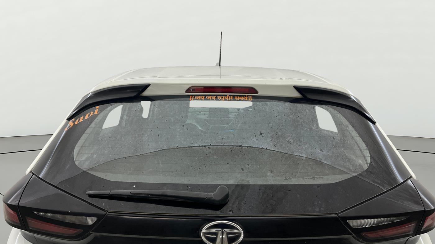 2020 Tata ALTROZ XZ PETROL, Petrol, Manual, 75,469 km, Rear Windshield