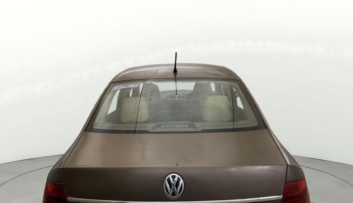 2016 Volkswagen Vento HIGHLINE 1.6 MPI, Petrol, Manual, 94,776 km, Rear Windshield