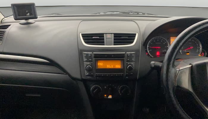 2014 Maruti Swift VXI, Petrol, Manual, 1,17,696 km, Air Conditioner