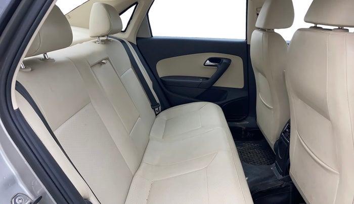 2017 Skoda Rapid STYLE 1.5 TDI AT, Diesel, Automatic, 71,393 km, Right Side Rear Door Cabin