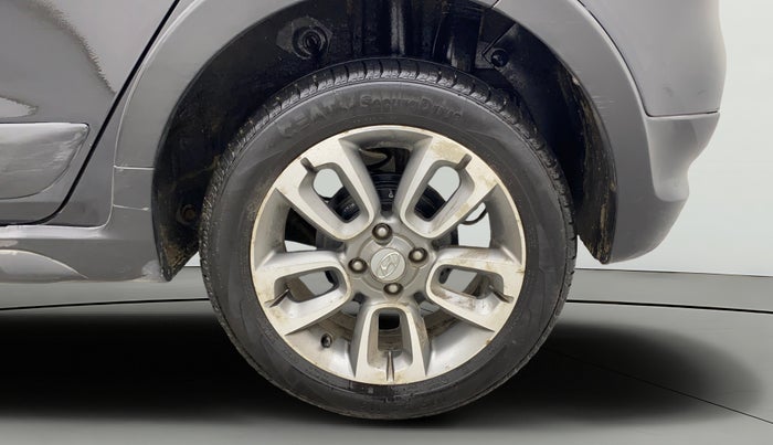 2017 Hyundai i20 Active 1.2 S, Petrol, Manual, 60,535 km, Left Rear Wheel