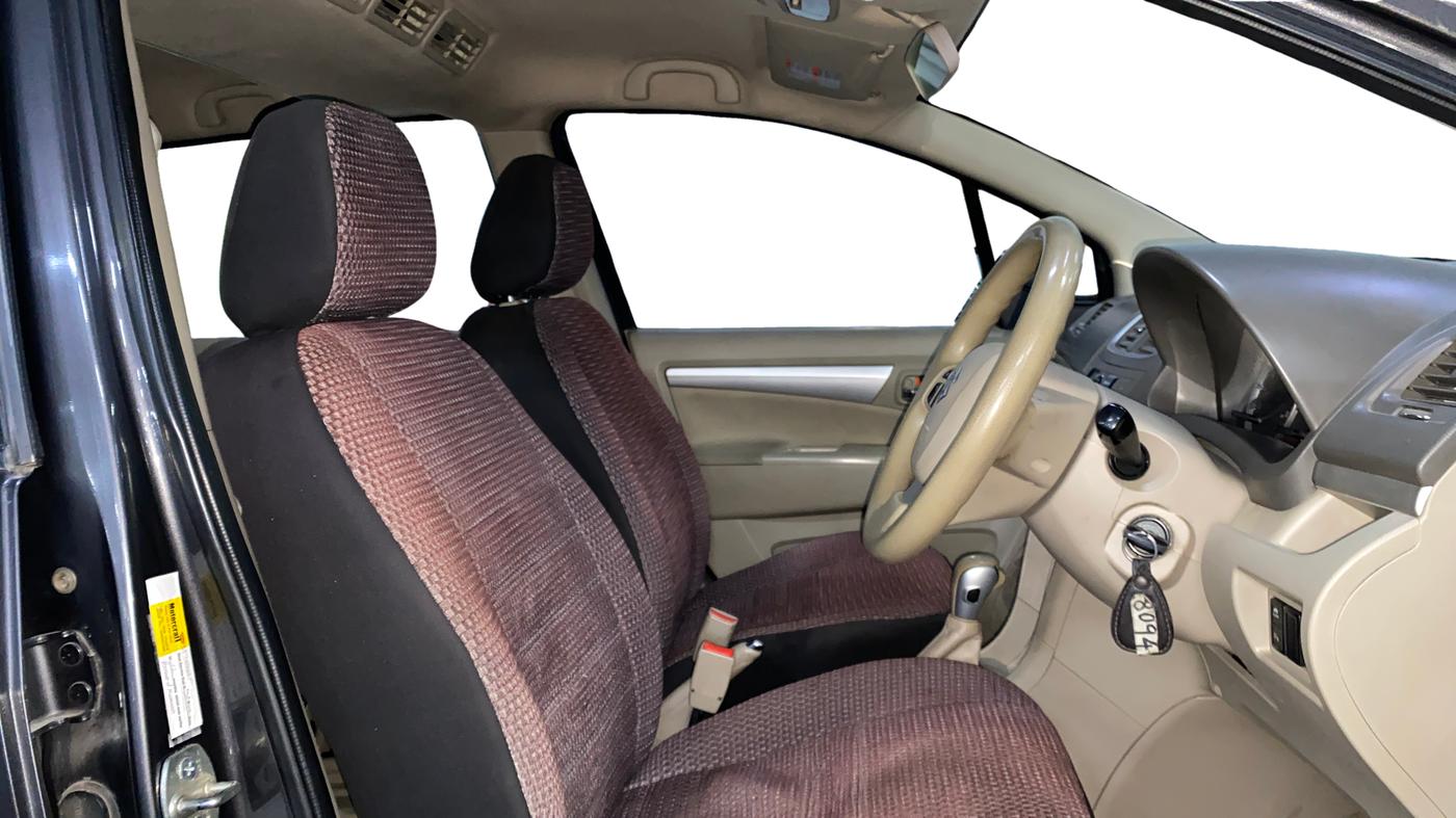 2016 Maruti Ertiga VXI AT, Petrol, Automatic, 68,424 km, Right Side Front Door Cabin