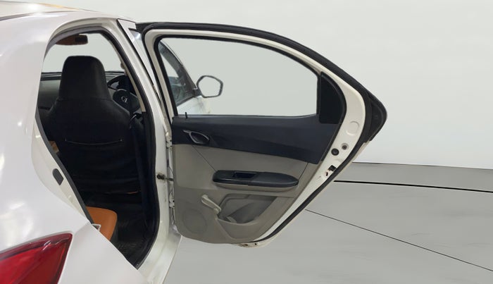 2018 Tata Tiago XE PETROL, Petrol, Manual, 49,177 km, RHS Rear Door