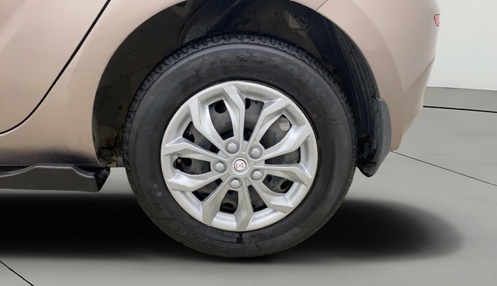 2012 Hyundai i20 MAGNA (O) 1.2, Petrol, Manual, 73,362 km, Left Rear Wheel