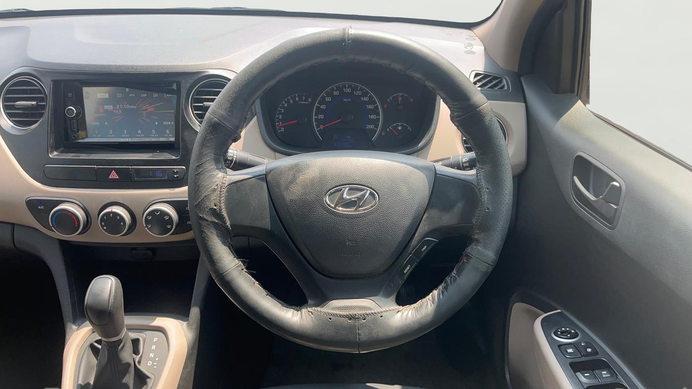 2016 Hyundai Grand i10 MAGNA AT 1.2 KAPPA VTVT, Petrol, Automatic, 89,252 km, Steering Wheel Close Up
