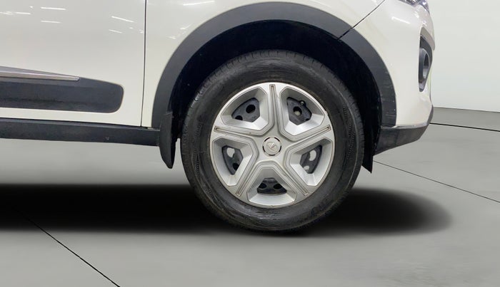 2020 Tata NEXON XZ PETROL, Petrol, Manual, 57,211 km, Right Front Wheel