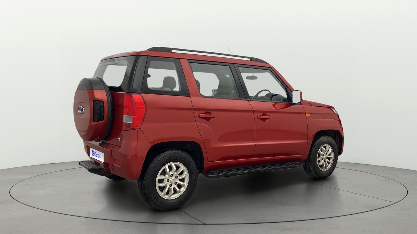 2018 Mahindra TUV300 T8, Diesel, Manual, 65,781 km, Right Back Diagonal