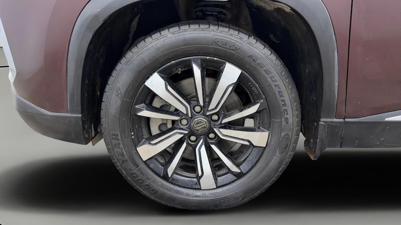 2020 MG HECTOR SHARP 1.5 DCT PETROL, Petrol, Automatic, 68,310 km, Left Front Wheel