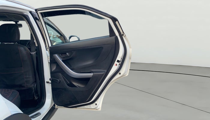 2023 Tata NEXON XE PETROL, Petrol, Manual, 14,776 km, RHS Rear Door