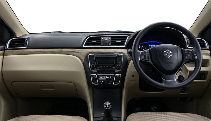 2018 Maruti Ciaz DELTA 1.5 SHVS MT PETROL, Petrol, Manual, 30,350 km, Dashboard