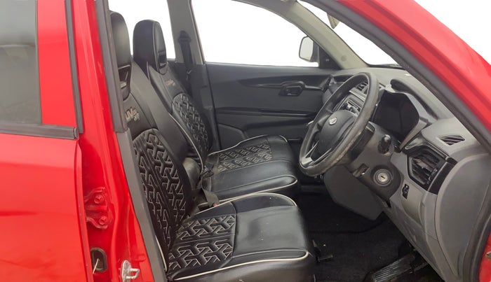 2019 Mahindra KUV 100 NXT K2 P 6 STR, Petrol, Manual, 62,040 km, Right Side Front Door Cabin