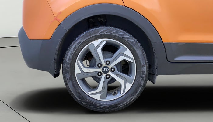 2018 Hyundai Creta SX AT 1.6 PETROL, Petrol, Automatic, 73,980 km, Right Rear Wheel