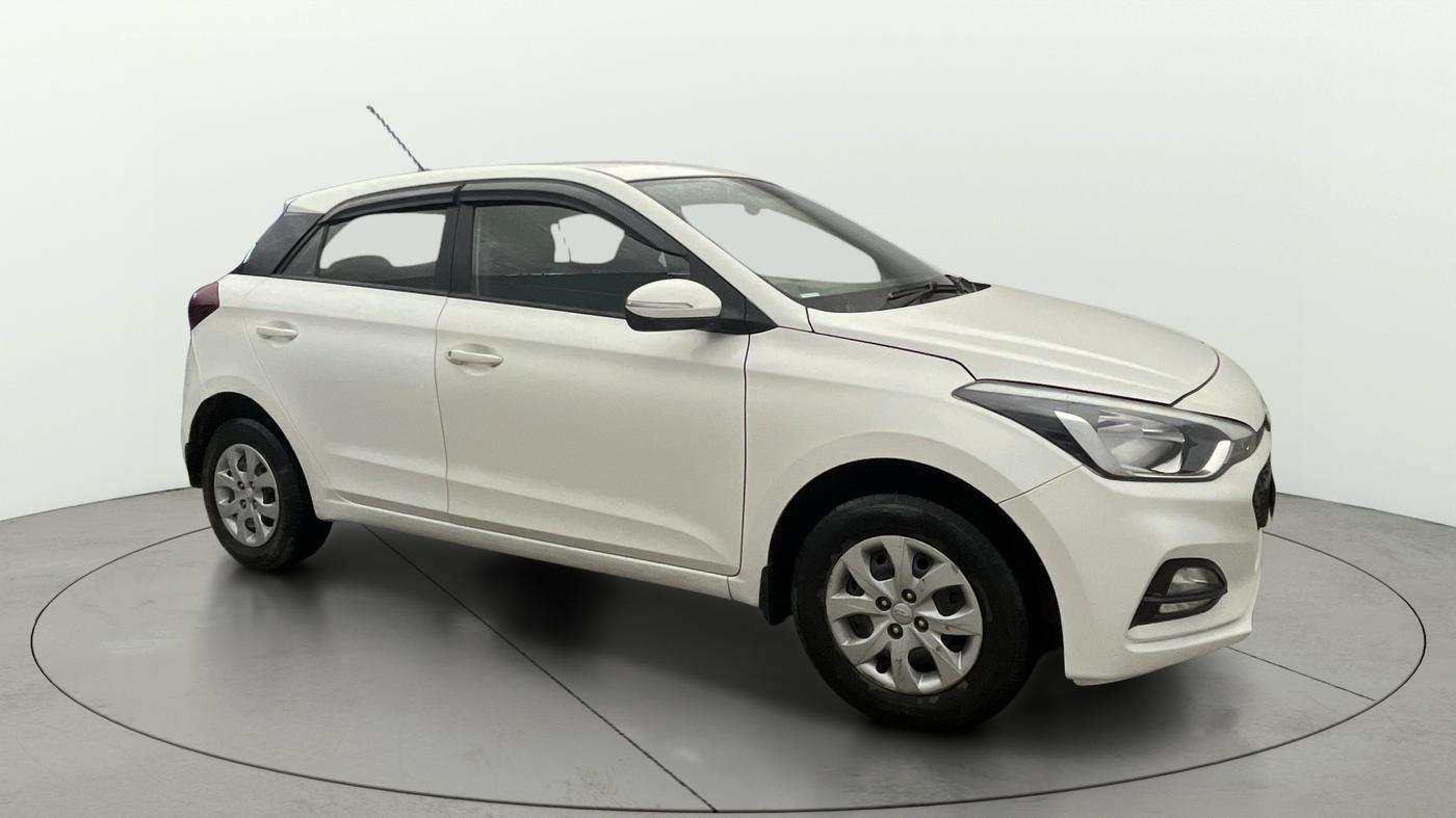 2018 Hyundai Elite i20 SPORTZ 1.2, Petrol, Manual, 37,174 km, Right Front Diagonal