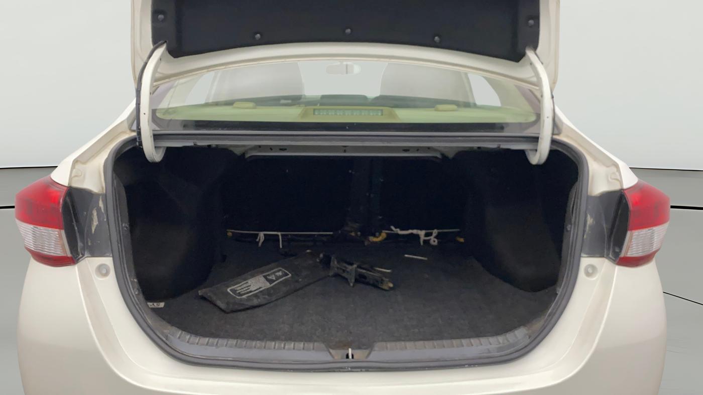 2021 Toyota YARIS G MT, Petrol, Manual, 98,918 km, Boot Open Zoomed View