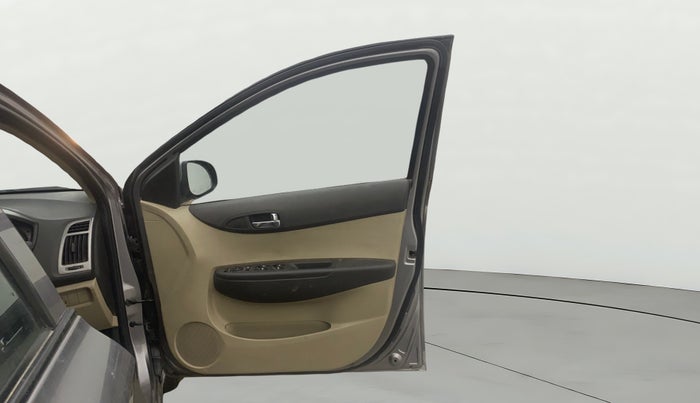 2014 Hyundai Elite i20 SPORTZ 1.2, Petrol, Manual, 92,759 km, RHS Front Door