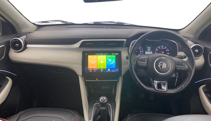 2023 MG ASTOR STYLE 1.5 MT, Petrol, Manual, 22,418 km, Dashboard