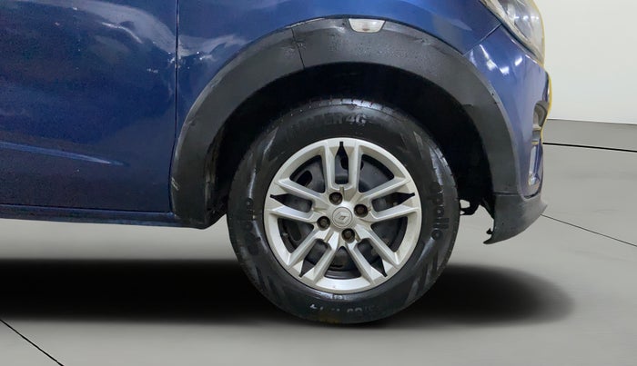 2019 Renault TRIBER RXT, Petrol, Manual, 68,142 km, Right Front Wheel