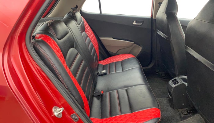 2019 Hyundai Grand i10 SPORTZ 1.2 KAPPA VTVT, Petrol, Manual, 20,709 km, Right Side Rear Door Cabin