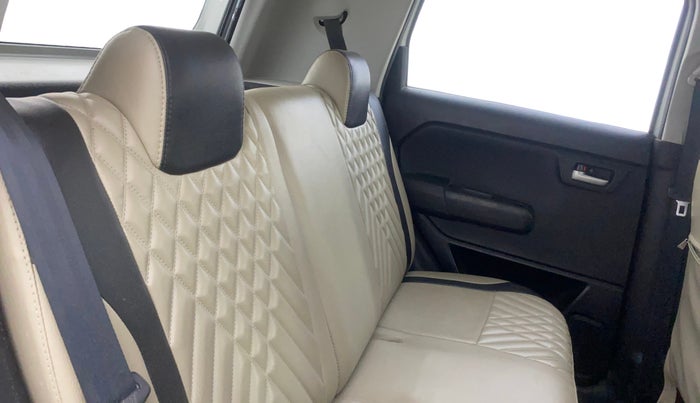 2019 Maruti New Wagon-R VXI 1.0 AMT, Petrol, Automatic, 31,966 km, Right Side Rear Door Cabin