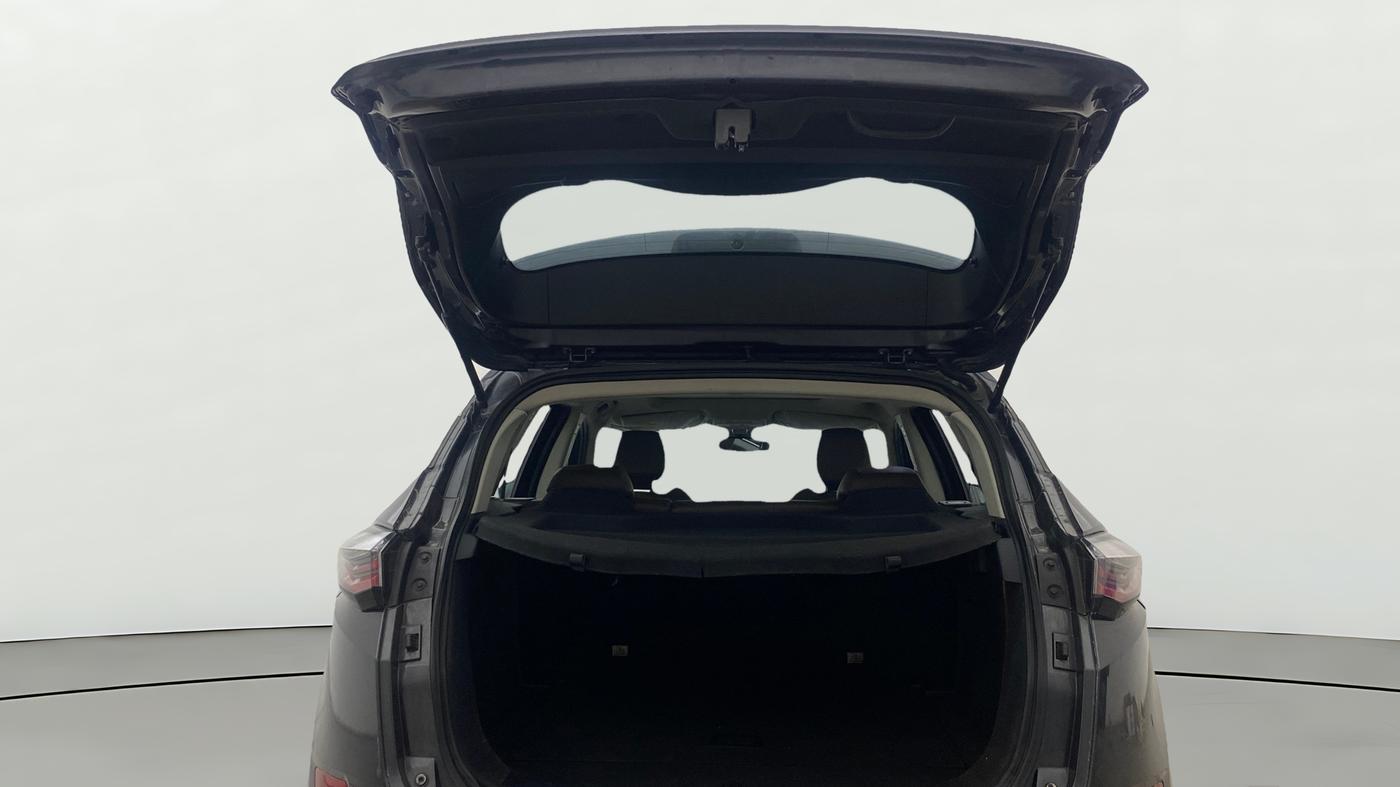 2021 Tata Harrier XZA PLUS 2.0L, Diesel, Automatic, 92,764 km, Boot Door Open