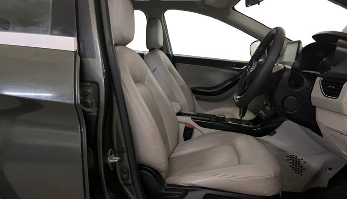 2020 Tata NEXON XZA PLUS PETROL, Petrol, Automatic, 45,523 km, Right Side Front Door Cabin